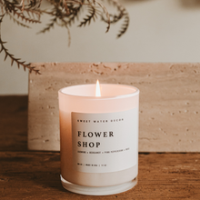 Load image into Gallery viewer, Flower Shop 11 oz Soy Candle