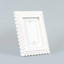 Load image into Gallery viewer, Scalloped White Photo Frame