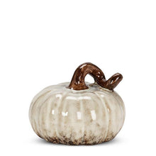 Load image into Gallery viewer, Mini Pottery Pumpkin
