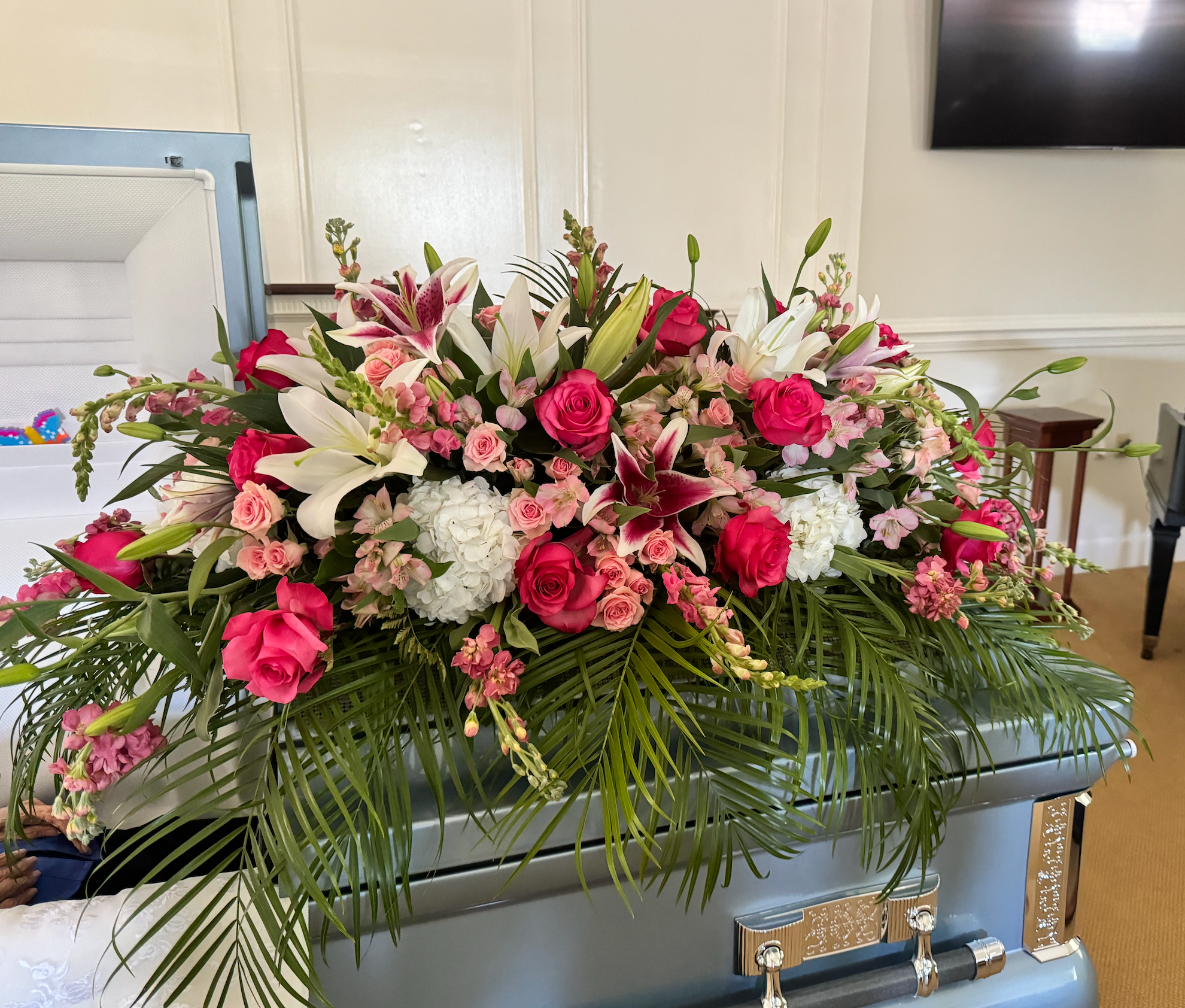 新品　Bouquet de muguet　カゴカバー Casket Blanket – Lanier Hays Design
