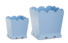 Load image into Gallery viewer, Scalloped Blue Planter