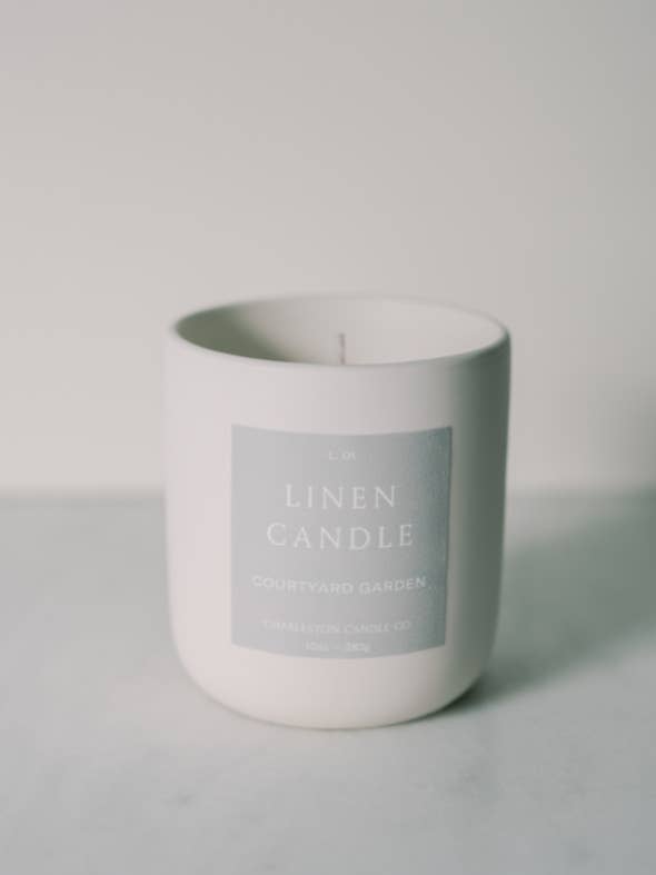 L.01 Courtyard Garden Linen Candle