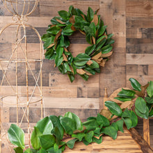 Load image into Gallery viewer, Magnolia Leaf Wreath - 23 Inch