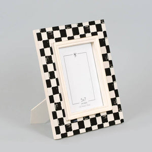 The McKenzie Photo Frame