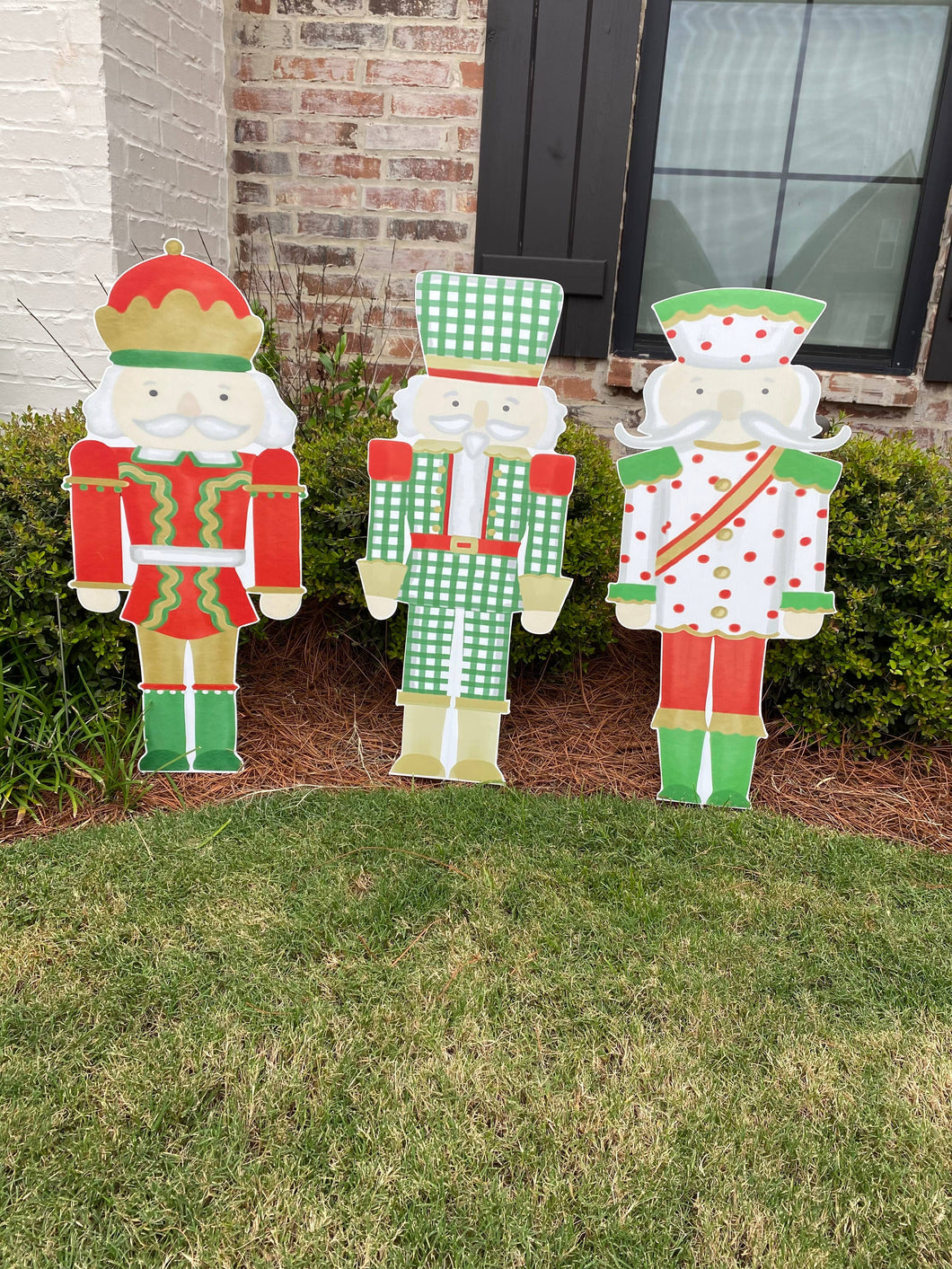 Traditional Nutcrackers -MEDIUM: Polka dot
